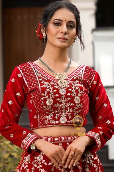BLOOD RED BRIDAL LEHENGA BRIDAL LEHENGA