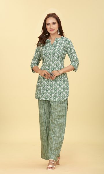 Buy CO ORD Sets from manufacturers and wholesalers in Surat