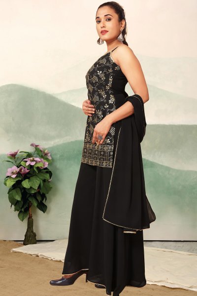 Women Embroidery Kurta Set With Dupatta KURTA SET