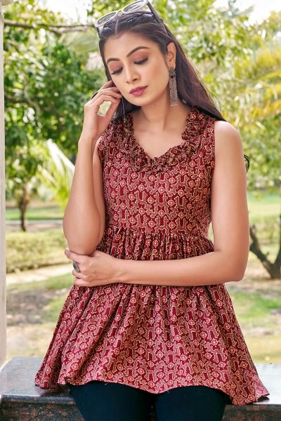 Women Printed Gathers Sleeveless Tunic Tunic