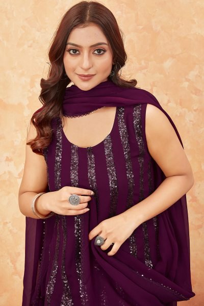 Women Sequinsed Kurta Set KURTA SET